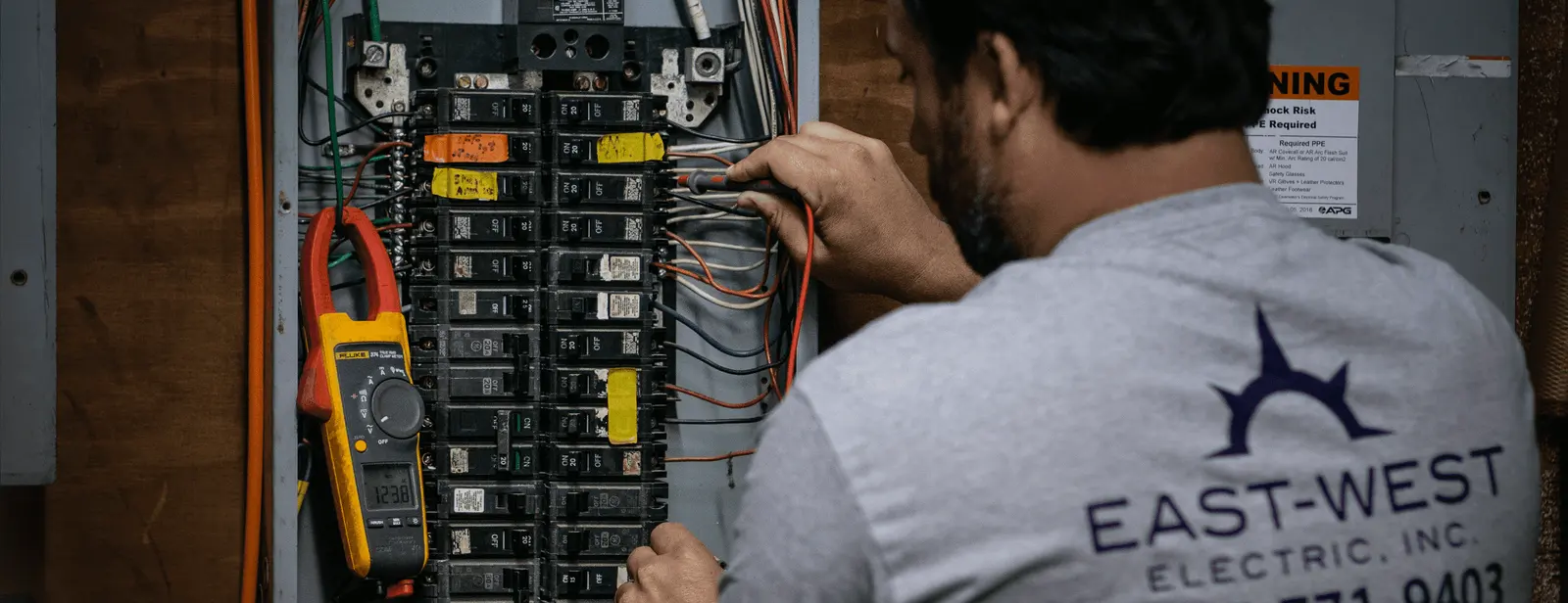 Commercial Electrician
